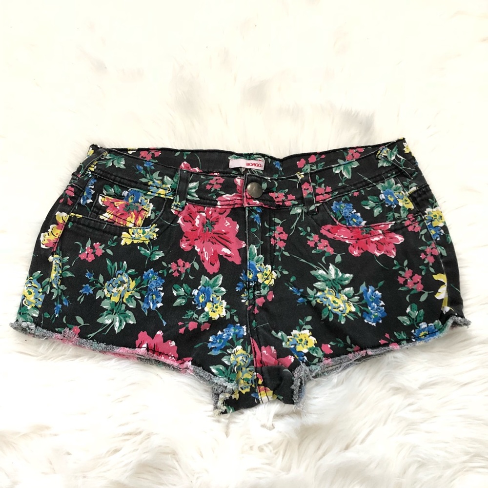 Floral Denim Jean Shorts Size 7 worn twice